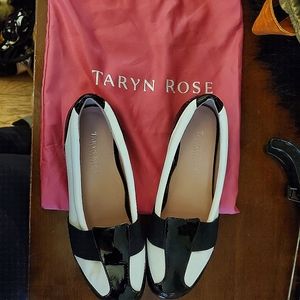 Taryn rose black white loafers flats women's 6.5